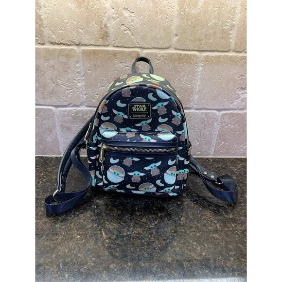 Loungefly Disney Parks Star Wars The Mandalorian Grogu Yoda Backpack Like New - Picture 2 of 12